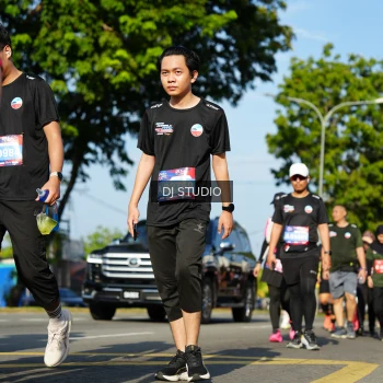 Runner Photo 4078835