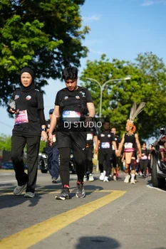 Runner Photo 4078849
