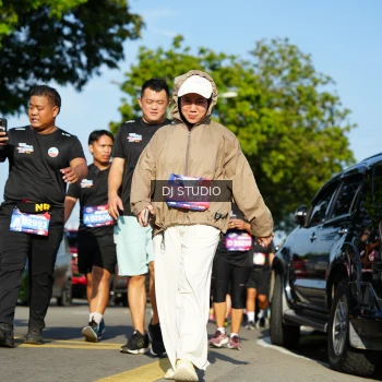 Runner Photo 4078902