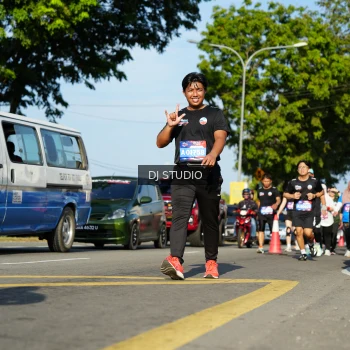Runner Photo 4079008