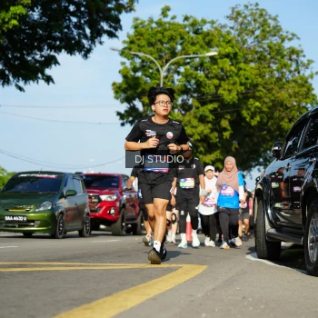 Runner Photo 4079016