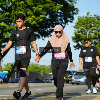Runner Photo 4079018