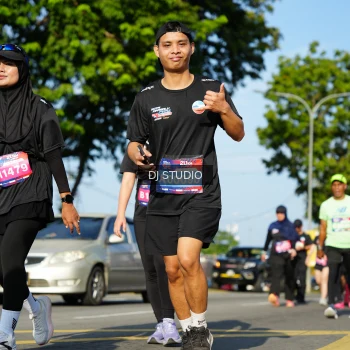 Runner Photo 4079038