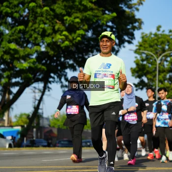 Runner Photo 4079040