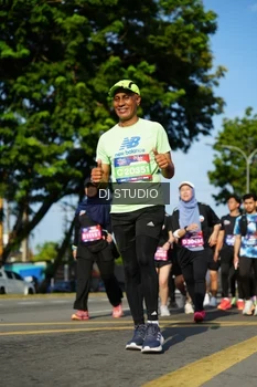 Runner Photo 4079043
