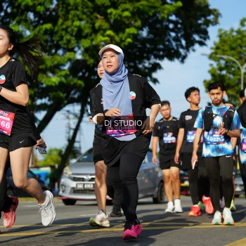 Runner Photo 4079045