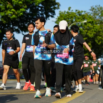 Runner Photo 4079048