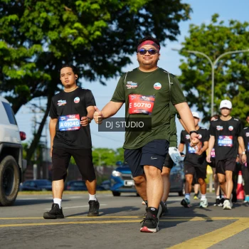 Runner Photo 4079061