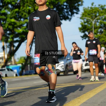 Runner Photo 4079074