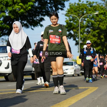 Runner Photo 4079079