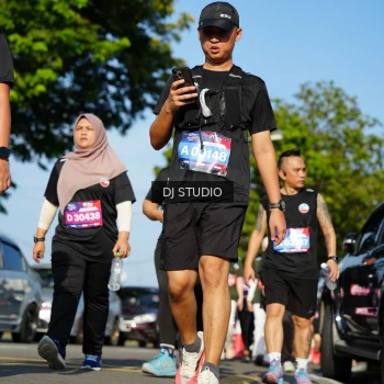 Runner Photo 4079147