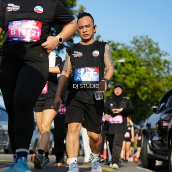 Runner Photo 4079150