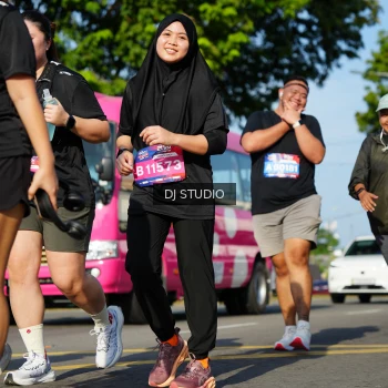 Runner Photo 4079249