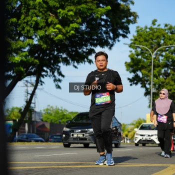 Runner Photo 4079264