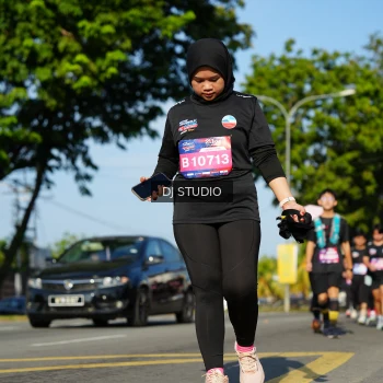 Runner Photo 4079270