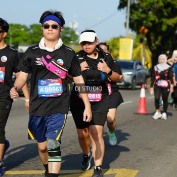 Runner Photo 4079315