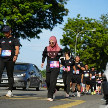 Runner Photo 4079325