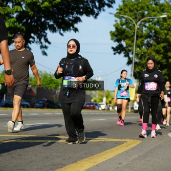 Runner Photo 4079334