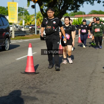 Runner Photo 4079346