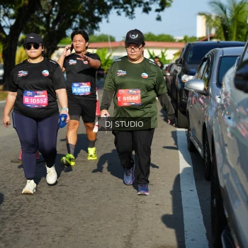 Runner Photo 4079348
