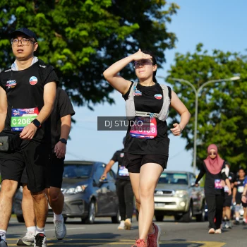Runner Photo 4079350