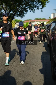 Runner Photo 4079361