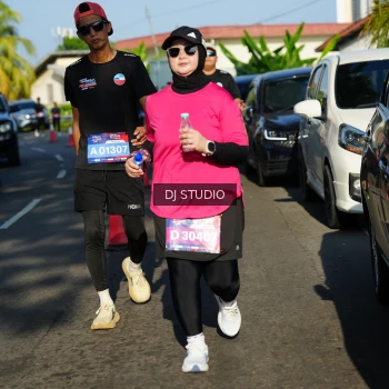 Runner Photo 4079381