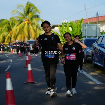 Runner Photo 4079389