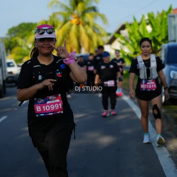 Runner Photo 4079397