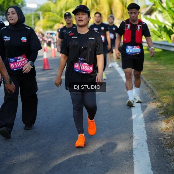 Runner Photo 4079404