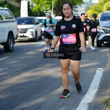 Runner Photo 4079405