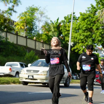 Runner Photo 4079411