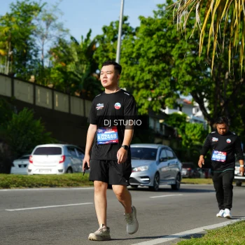 Runner Photo 4079418