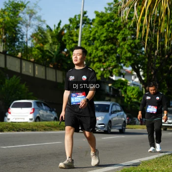 Runner Photo 4079420