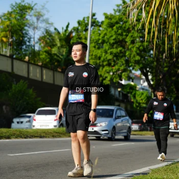 Runner Photo 4079421