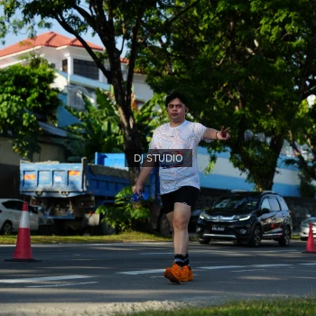 Runner Photo 4079426