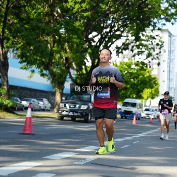 Runner Photo 4079441
