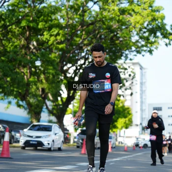 Runner Photo 4079450