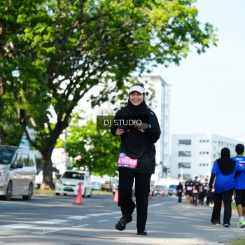 Runner Photo 4079453