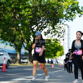 Runner Photo 4079461
