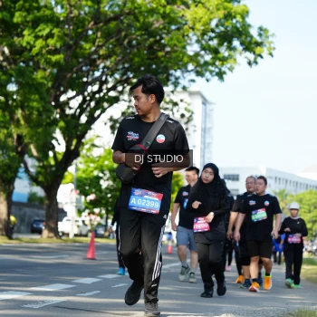Runner Photo 4079469