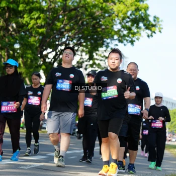 Runner Photo 4079476