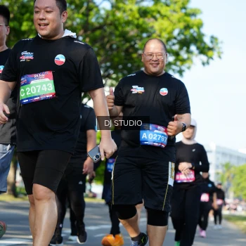 Runner Photo 4079487