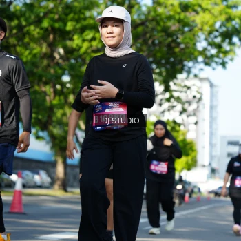 Runner Photo 4079496