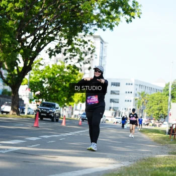 Runner Photo 4079509