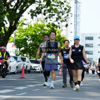 Runner Photo 4079533