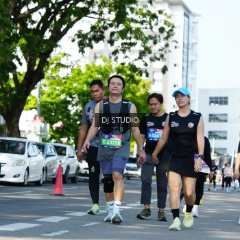 Runner Photo 4079536