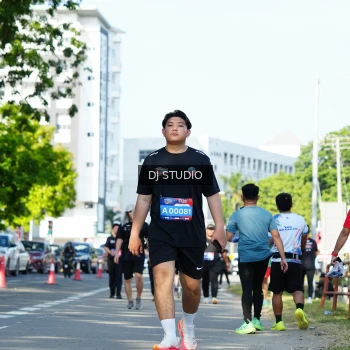 Runner Photo 4079570