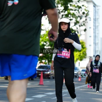 Runner Photo 4079579