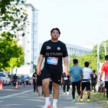 Runner Photo 4079587
